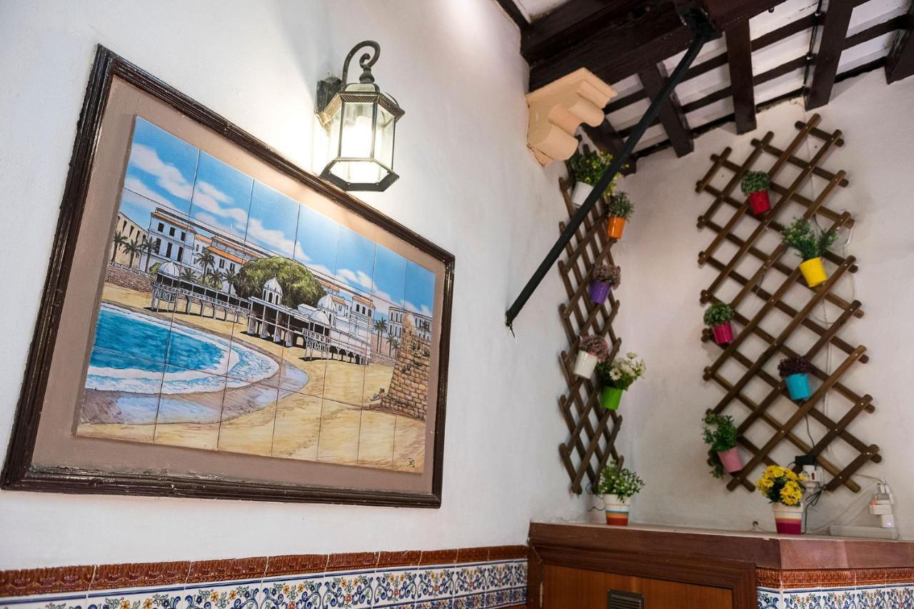 Hostal San Francisco Cadiz Exterior photo